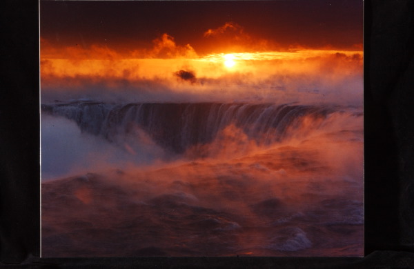niagara falls sunrise -- T. Bogner --